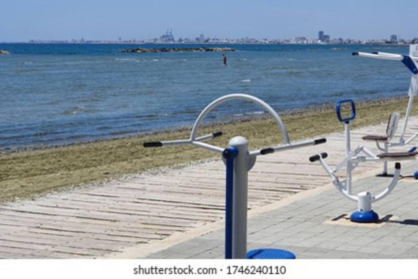 Oroklini Star 200Metres From The Sandy Beach Larnaca Exteriör bild